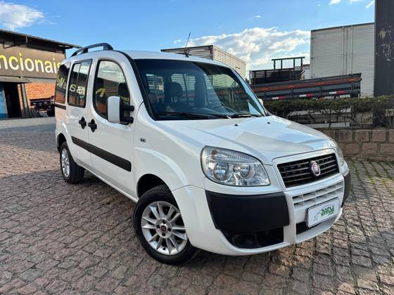 FIAT DOBLÒ 1.4 MPI ATTRACTIVE 8V FLEX 4P MANUAL